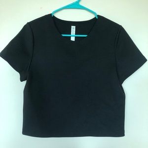 Lululemon women’s travel/commute short sleeve